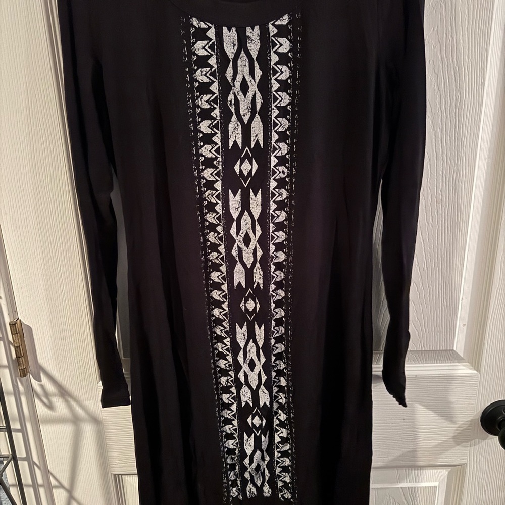 Karen Kane Black Long Sleeve Dress with White Aztec Stripe